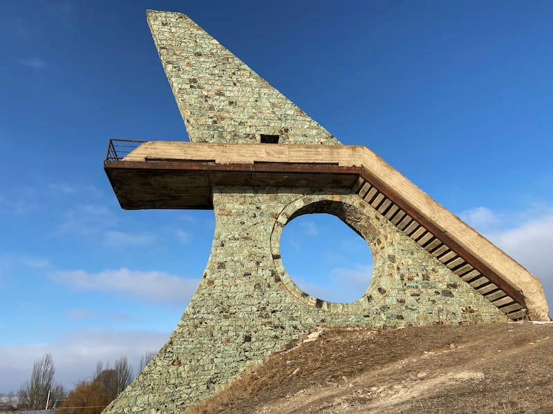 Soviet viewing platform at Lake Sevan Armenia (Makabe Manuelian 1978)