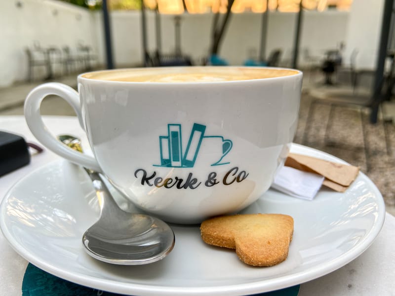 Keerk & Co. | Yerevan's Chillest New Cafe - Library