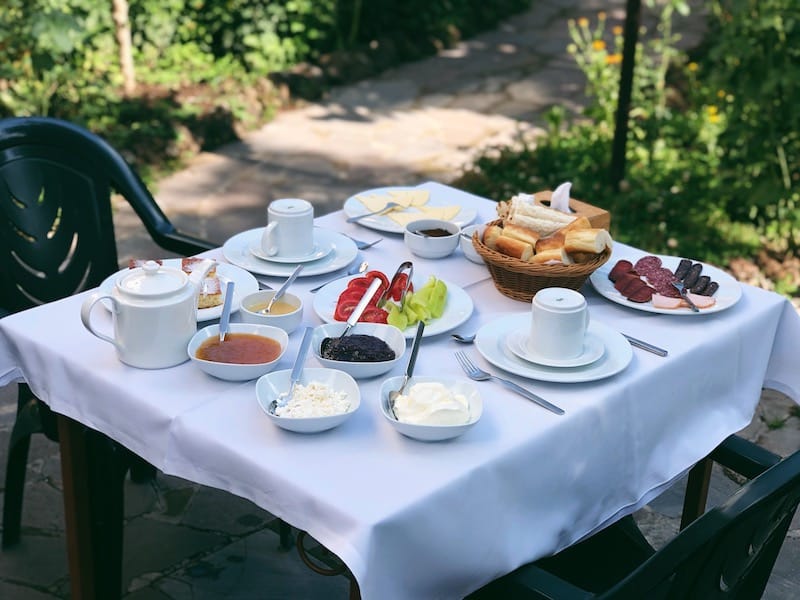 Hotel Mirhav in Goris breakfast