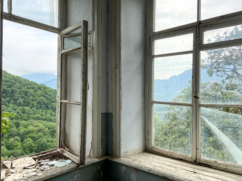 Shrvenants School: An Illuminative Walk through its Abandoned Halls