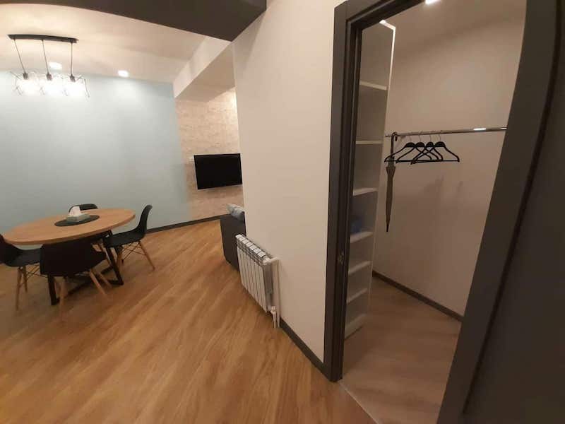 Cozy, 2-bedroom Apartment near Republic Square