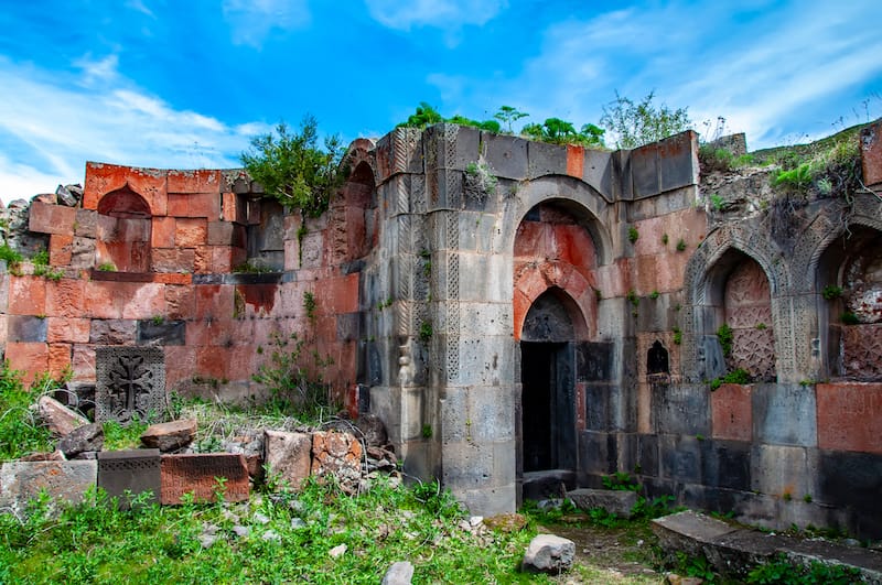 Havuts Tar Monastery - Places to visit in Ararat Province