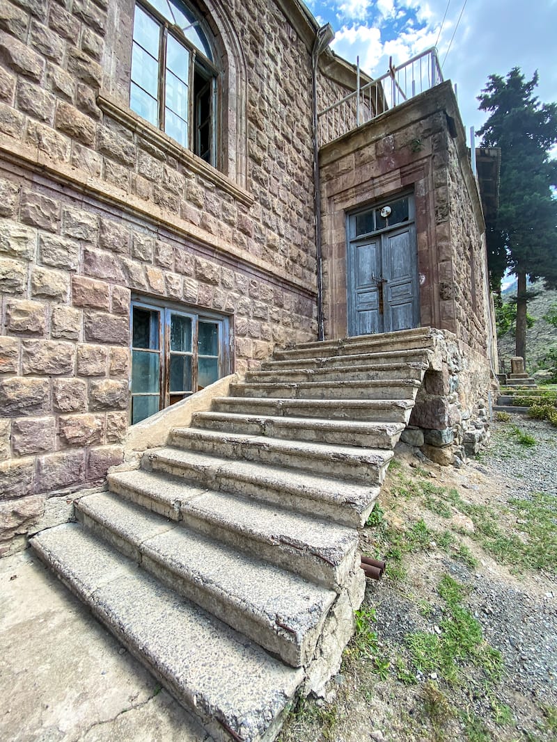 Discovering an Abandoned Soviet Culture House in Shvani Dzor, Armenia