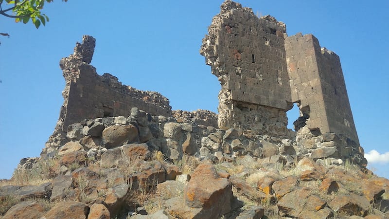 Gusanagyugh Fortress via sedrakGr, CC BY 3.0