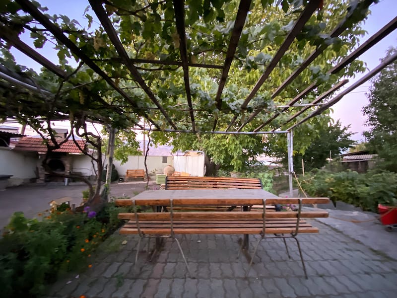 Under the Walnut Tree Guesthouse in Yeghegnadzor-16