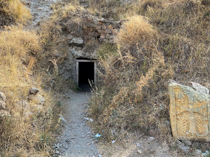 Old Martiros Hike in Vayots Dzor-3