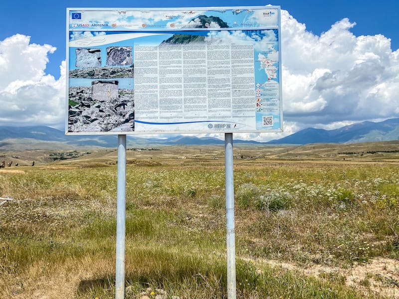 Signs at Karahunj