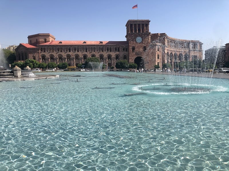 Best Armenian Cities, Yerevan, Republic Square